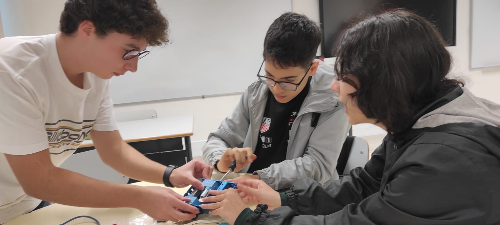 Robot Montaj Ekip Çalışması